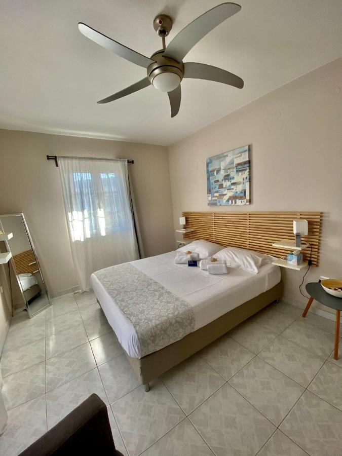 Filippos Apartments Argostoli  Bagian luar foto