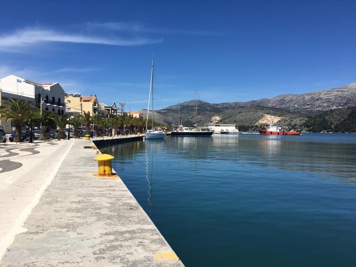 Filippos Apartments Argostoli  Bagian luar foto